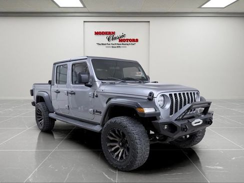 Used 2020 Jeep Gladiator Sport w/ Quick Order Package 24S AWD/4WD image 1
