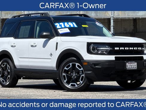 Certified 2024 Ford Bronco Sport Outer Banks AWD/4WD image 3