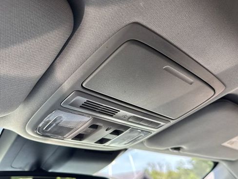 Used 2020 Honda CR-V EX-L image 29