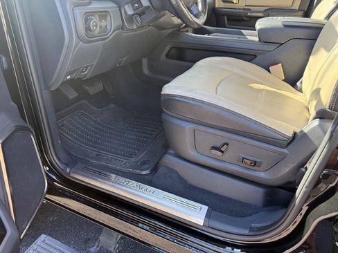 Used 2020 RAM 2500 Limited AWD/4WD image 42
