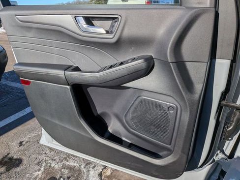 New 2026 Ford Escape SE FWD image 22