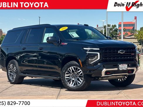 Used 2026 Chevrolet Suburban Z71 w/ Z71 Off-Road Package AWD/4WD image 1