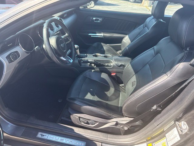 Used 2017 Ford Mustang Premium RWD image 10