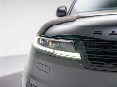 New 2026 Land Rover Range Rover Sport Dynamic SE image 9