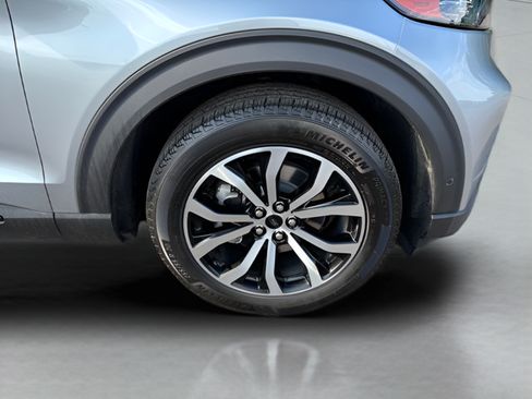 Used 2020 Ford Explorer ST w/ Premium Technology Package AWD/4WD image 32