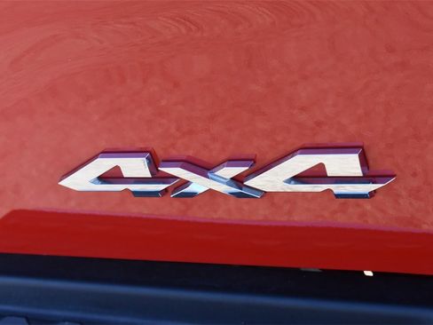 Used 2024 RAM 2500 Big Horn w/ Bed Utility Group image 19