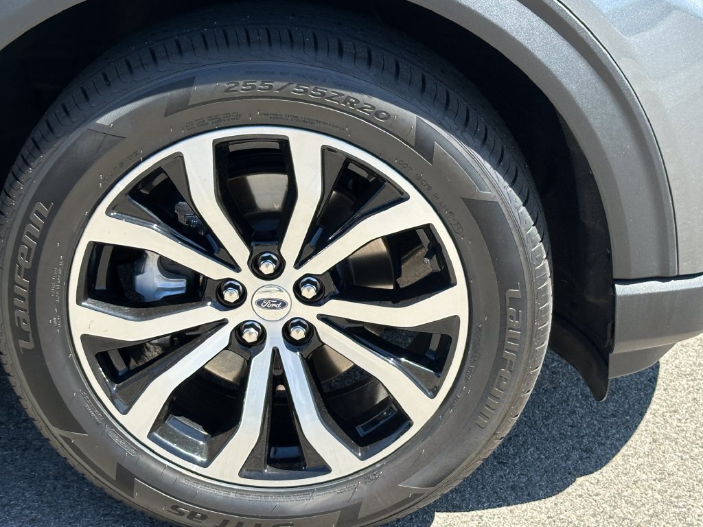 Used 2025 Ford Explorer ST-Line AWD/4WD image 47