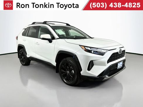 Certified 2025 Toyota RAV4 SE w/ Convenience Package AWD/4WD image 1
