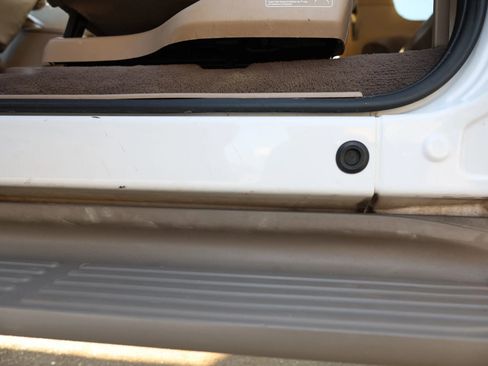 Used 2001 Ford Excursion Limited image 27