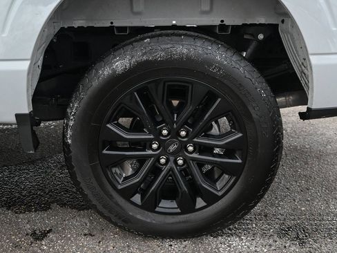 Used 2024 Ford F150 Lariat image 11