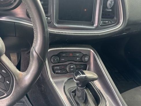Used 2018 Dodge Challenger SXT w/ Blacktop Package image 10