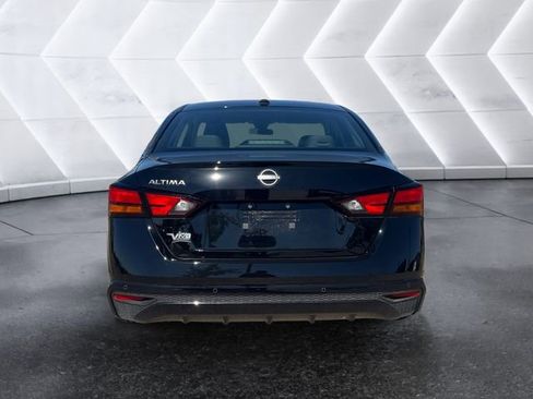 Used 2025 Nissan Altima 2.5 S image 5