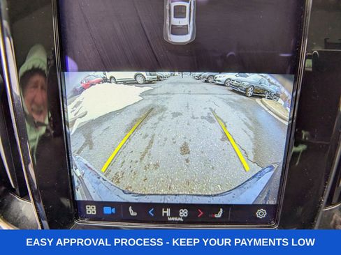 Used 2023 Volvo S60 T8 Plus image 29