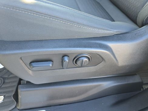 Used 2022 Chevrolet Silverado 1500 LT Trail Boss w/ Safety Package image 19