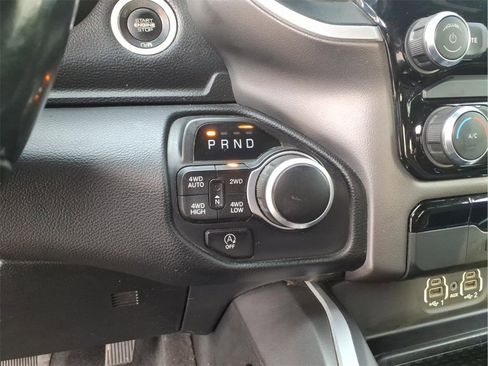 Used 2022 RAM 1500 Big Horn image 24