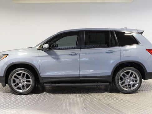 Used 2023 Honda Passport EX-L image 2