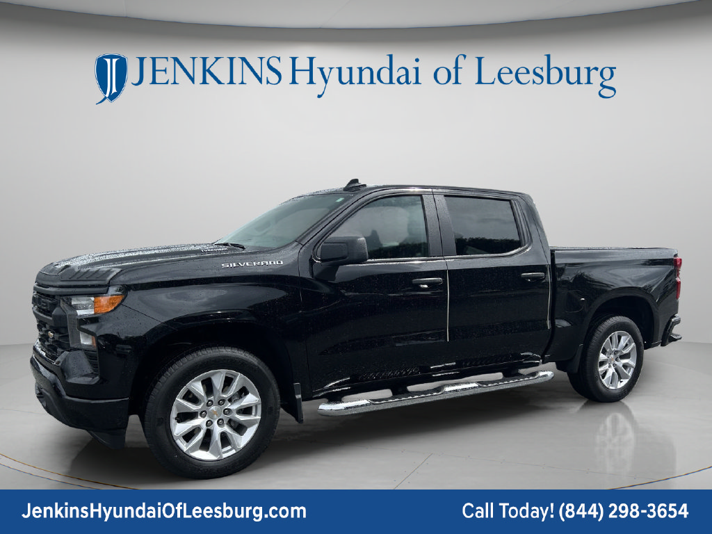 Used 2026 Chevrolet Silverado 1500 Custom RWD image 10