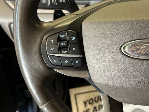 Used 2020 Ford Explorer Platinum image 10