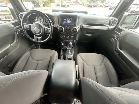 Used 2017 Jeep Wrangler Unlimited Sport w/ Quick Order Package 24S image 18