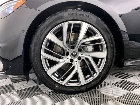 New 2026 Mercedes-Benz E 350 4MATIC Sedan image 11