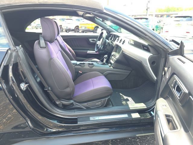 Used 2016 Ford Mustang Premium RWD image 24