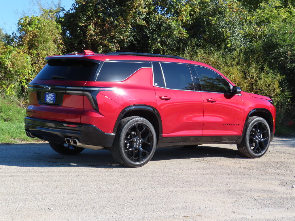 Certified 2024 Chevrolet Traverse RS AWD/4WD image 3