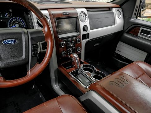 Used 2014 Ford F150 King Ranch w/ King Ranch Luxury Package AWD/4WD image 24