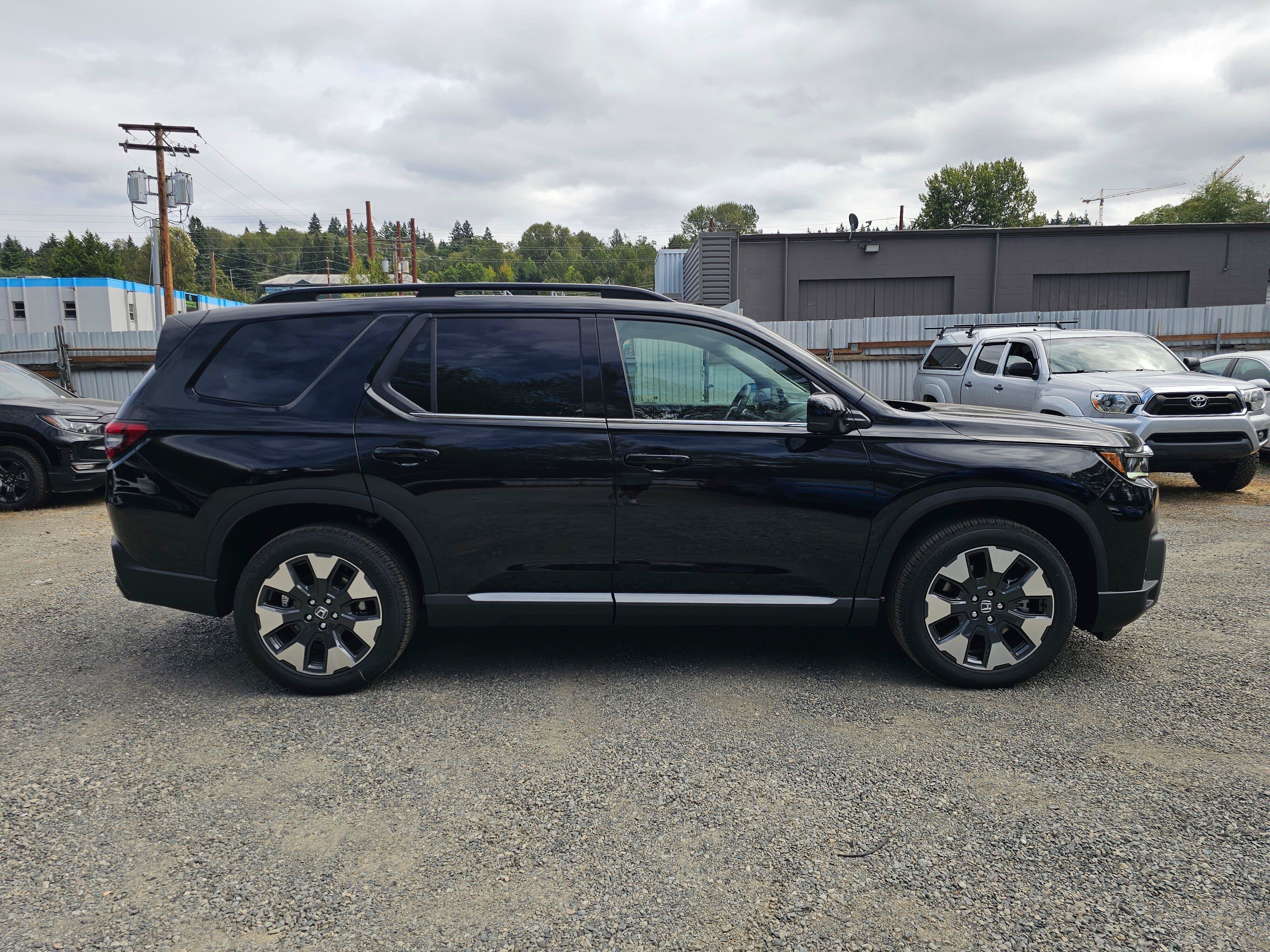 New 2026 Honda Pilot Elite image 8