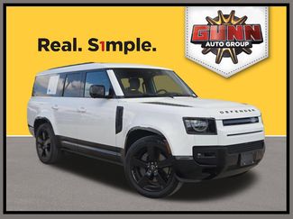 Used 2024 Land Rover Defender 130 X-Dynamic SE video 1