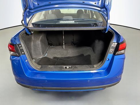 Used 2021 Nissan Versa S FWD image 35