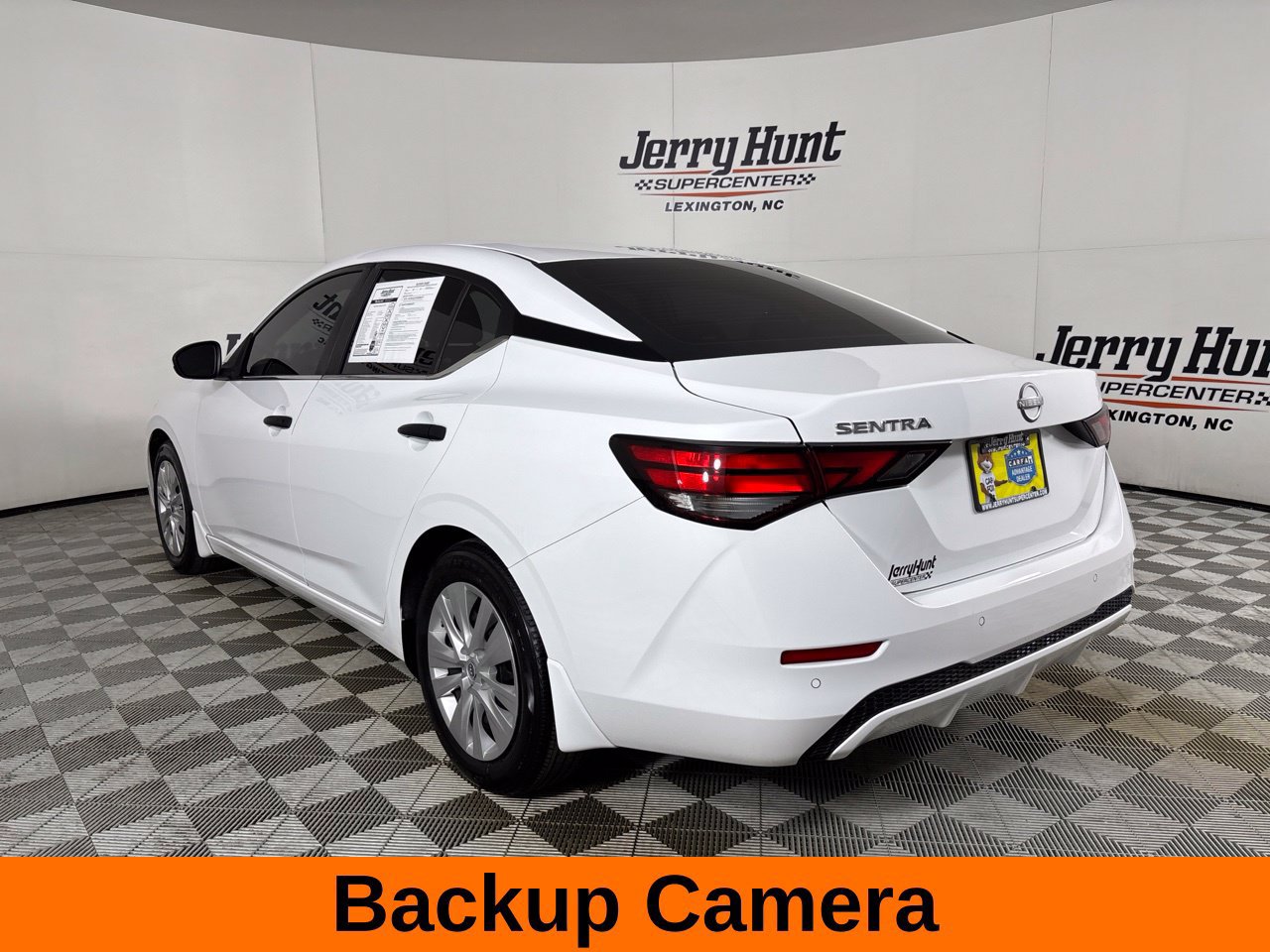Used 2025 Nissan Sentra S FWD image 9