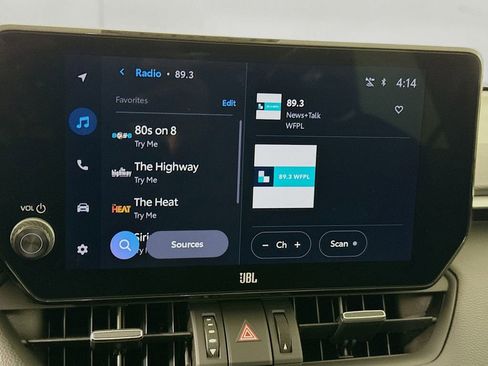 Used 2023 Toyota RAV4 Limited image 13