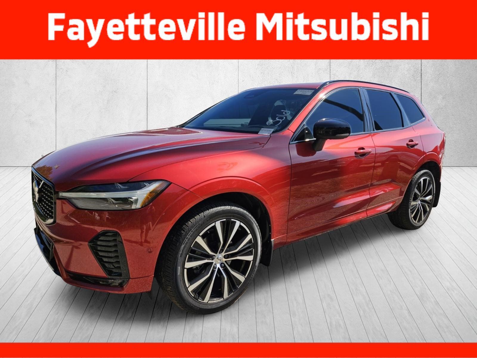 Used 2023 Volvo XC60 B5 Plus w/ Protection Package Premier AWD/4WD image 6