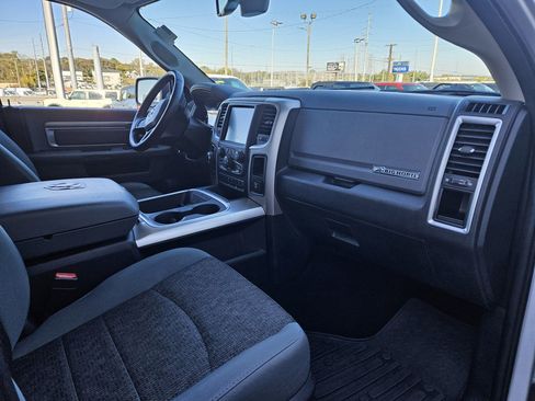 Used 2016 RAM 1500 Big Horn image 17