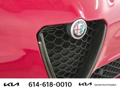 Used 2022 Alfa Romeo Giulia Sprint AWD/4WD image 14