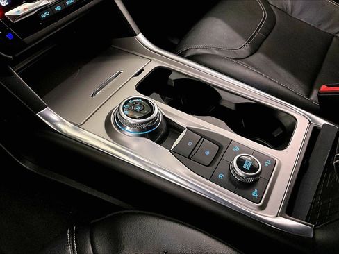 Used 2020 Ford Explorer ST w/ ST Street Pack image 17