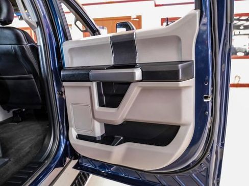 Used 2017 Ford F250 XLT w/ XLT Value Package image 41