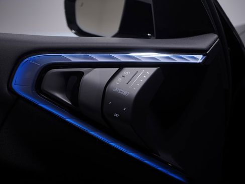 Used 2025 BMW X3 xDrive30i w/ M Sport Package image 11