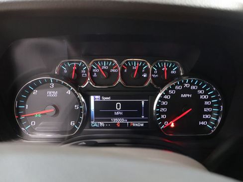 Used 2016 Chevrolet Suburban LT AWD/4WD image 38