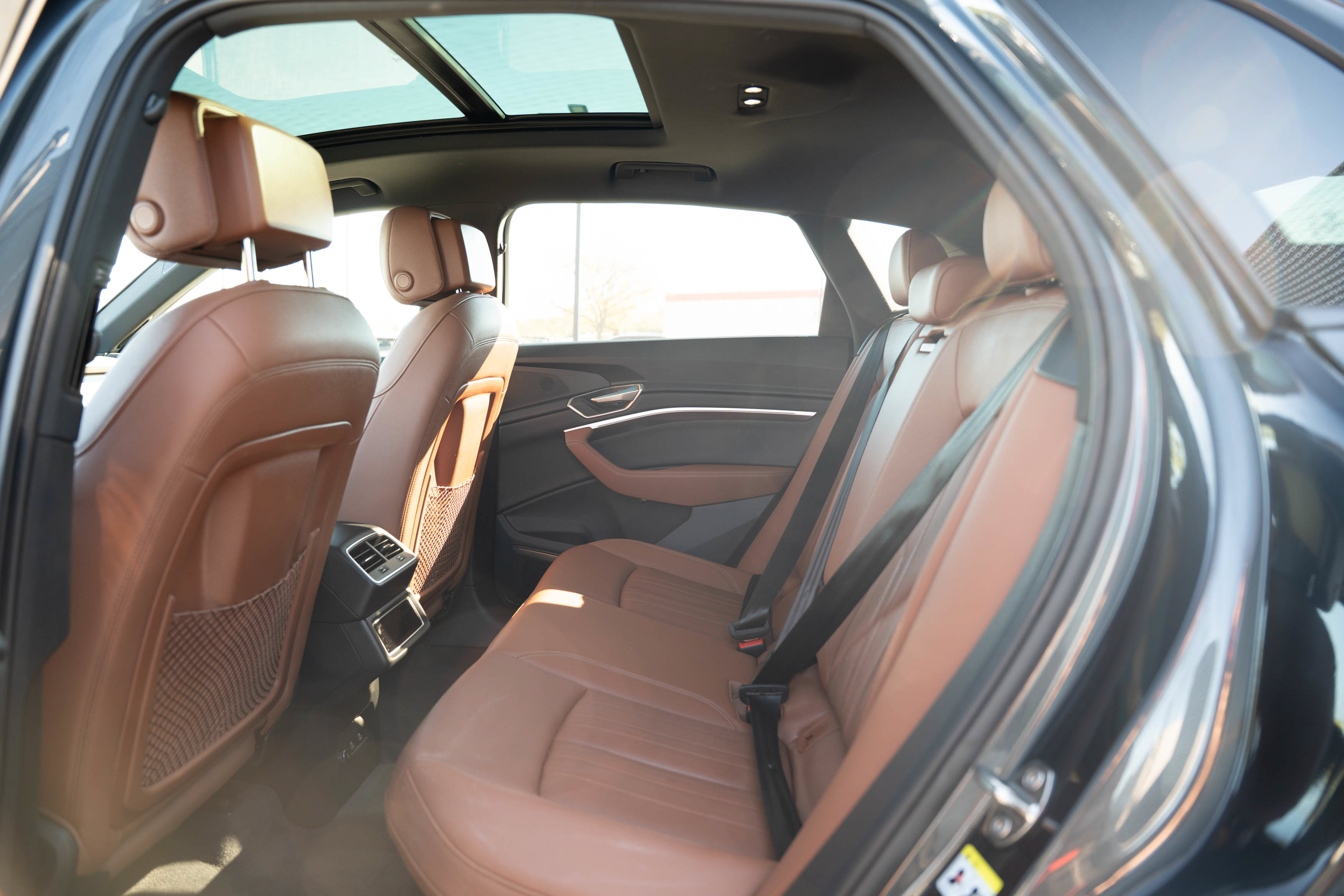 Certified 2024 Audi Q8 e-tron Premium Plus AWD/4WD image 7