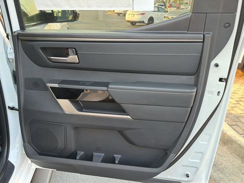 New 2026 Toyota Tundra Limited AWD/4WD image 15