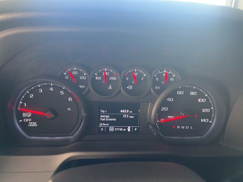 Used 2025 Chevrolet Silverado 1500 Custom Trail Boss w/ Midnight Edition image 15