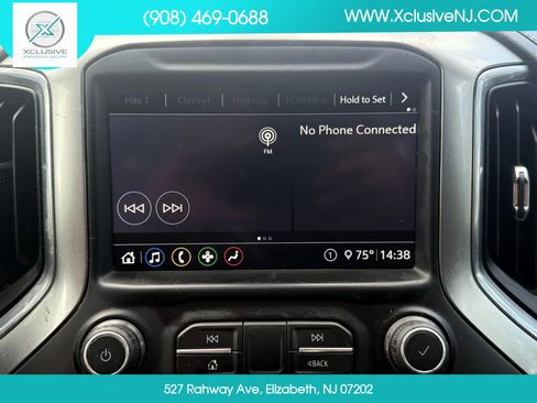 Used 2020 Chevrolet Silverado 1500 LT Trail Boss AWD/4WD image 16