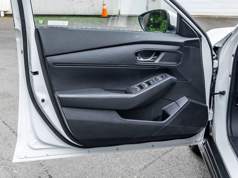Used 2023 Honda Accord LX image 25