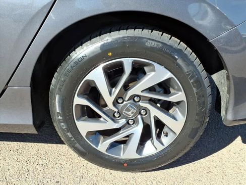 Used 2016 Honda Civic EX image 8