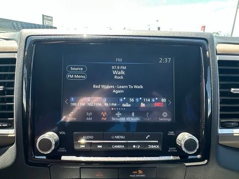 Used 2023 Nissan Frontier SV w/ SV Convenience Package AWD/4WD image 19