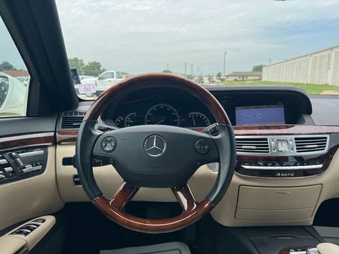 Used 2009 Mercedes-Benz S 550 4MATIC image 14