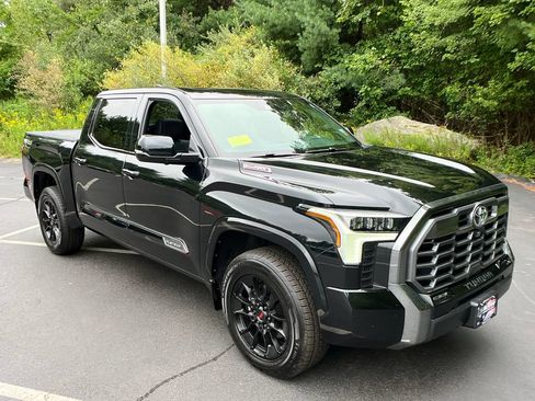 Certified 2025 Toyota Tundra Platinum w/ TRD Off-Road Package AWD/4WD image 7