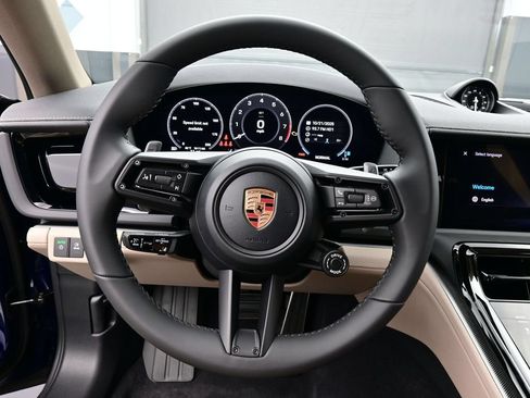 Certified 2026 Porsche Panamera 4 AWD/4WD image 8
