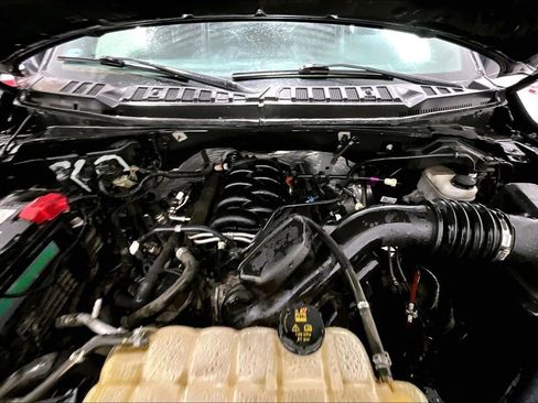 Used 2018 Ford F150 Lariat w/ Equipment Group 502A Luxury image 29